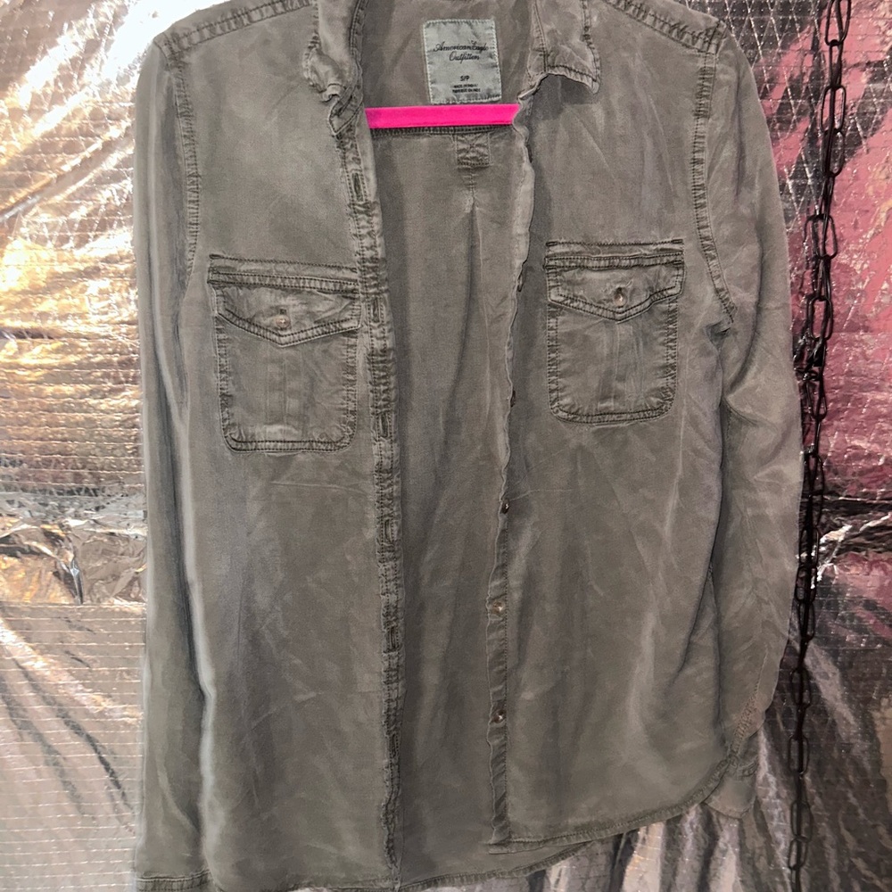 American Eagle Army Green Button Down Shirt